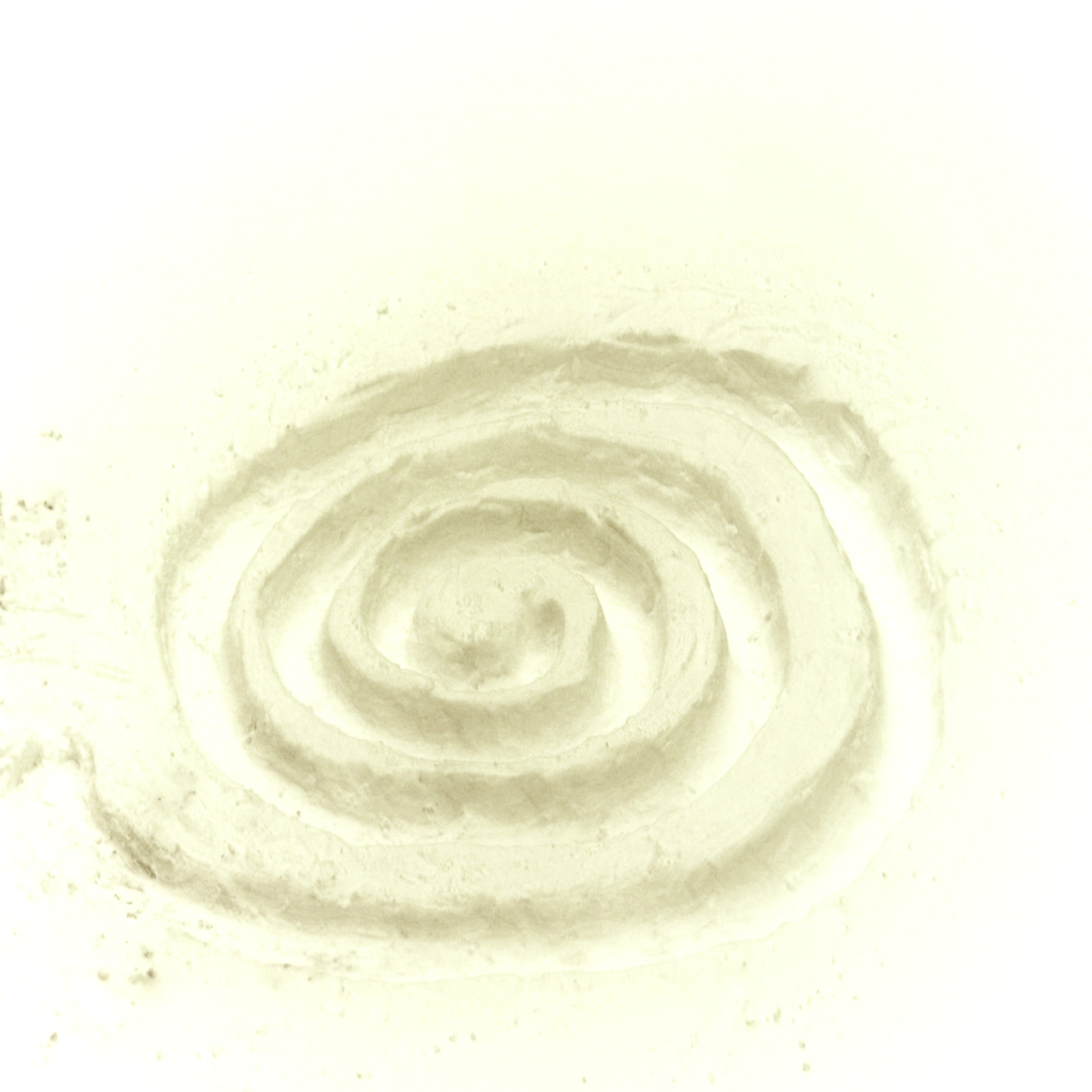 "Schneespirale" Technik: Land-Art, Gestalteter Schnee Maße: Original: 400 x 500 cm, Foto: 80 x 80 cm Jahr: 2021